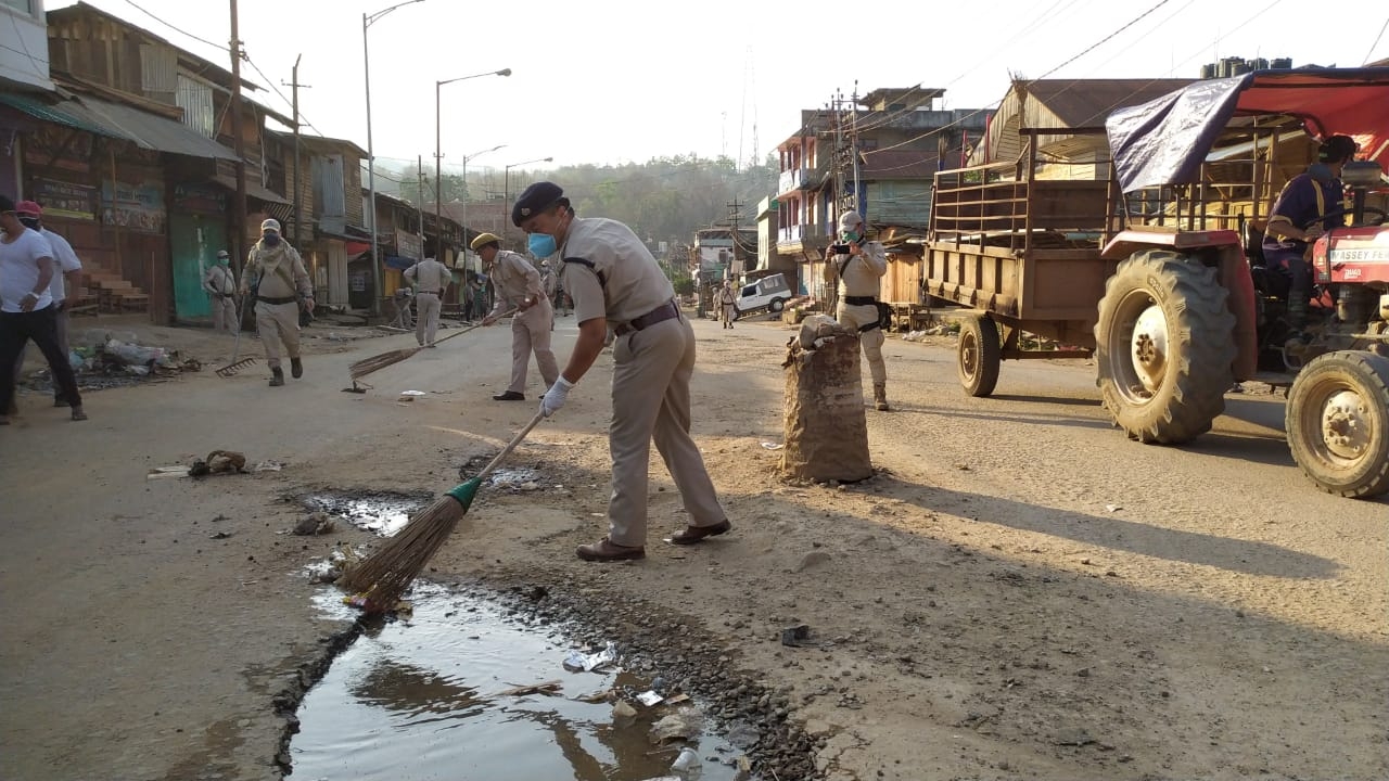 Police leads cleaning_1&n